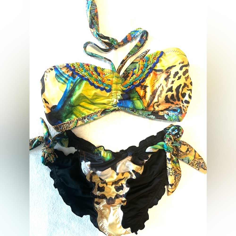 Agua Bendita bikini
